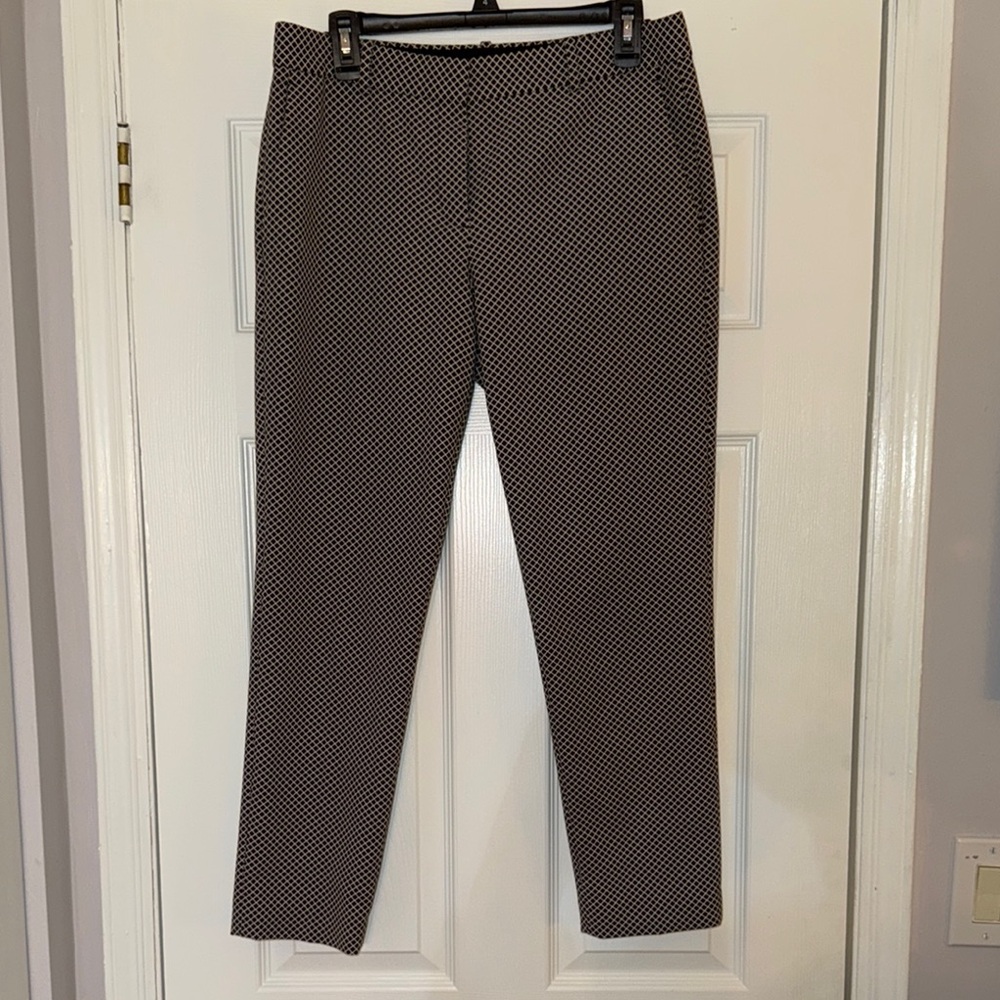 Chic Black and White Patterned Pants